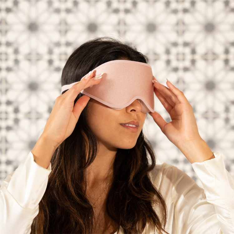 3D Sleeping Eye Mask by Flawless Rituals