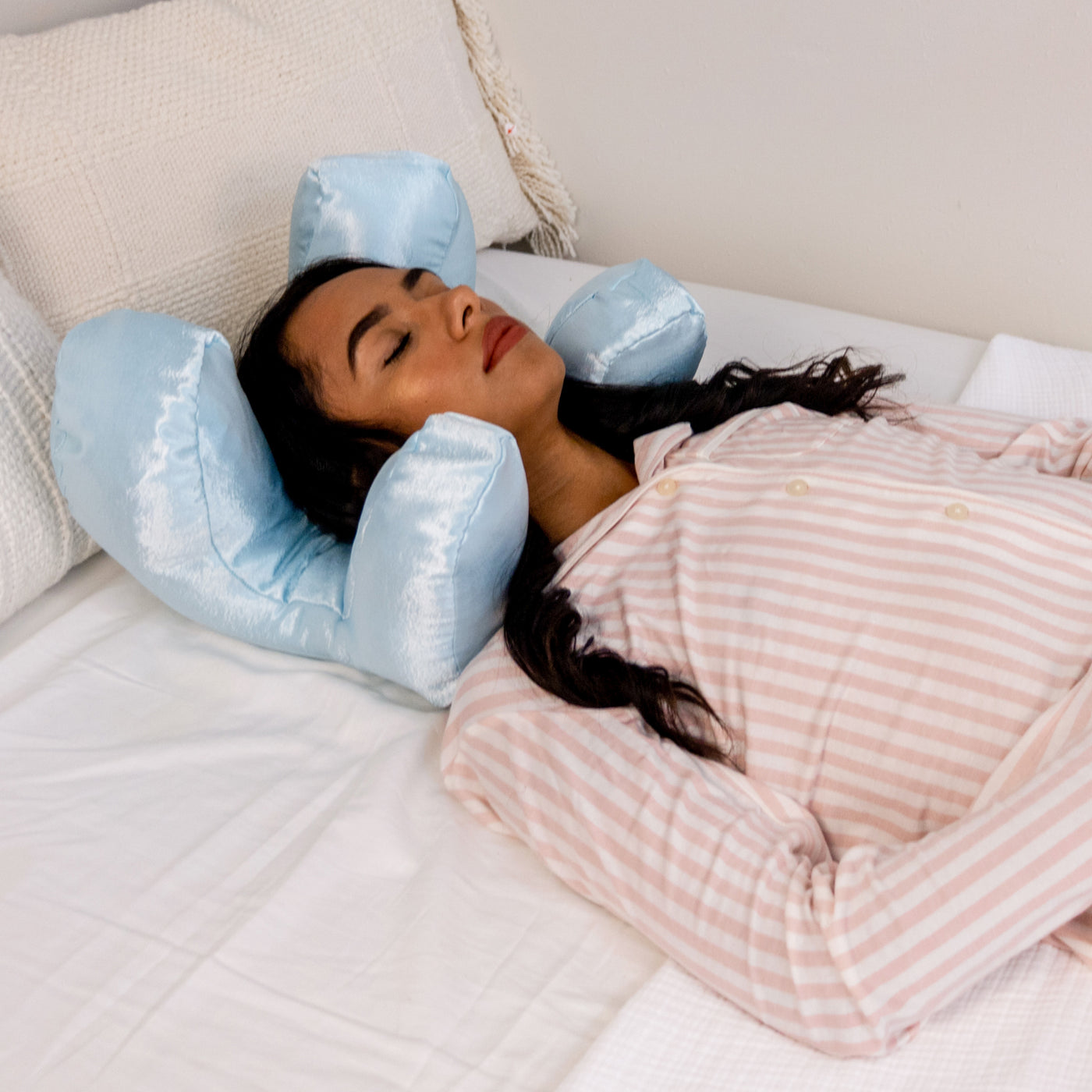 NEW Flawless Face Pillow Cloud + FREE Blue Sky Satin Pillowcase