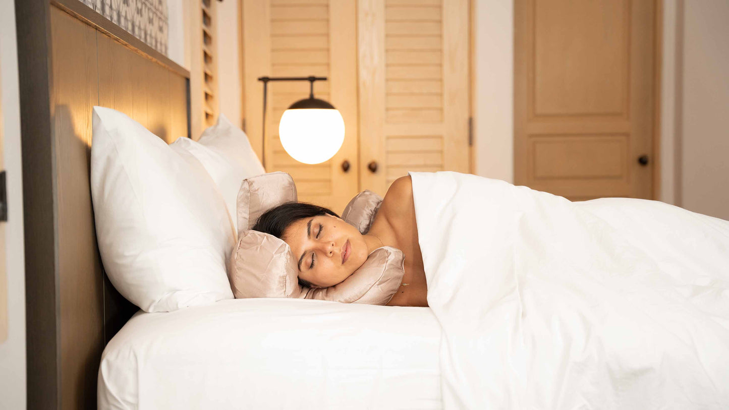 Flawless Face Pillow Cloud + FREE Sand Satin Pillowcase