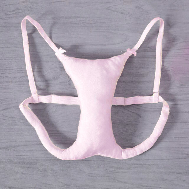 The pillow bra — forget about chest wrinkles! ⠀ This elegant accessory  delicately and comfortably supports your chest while you sleep