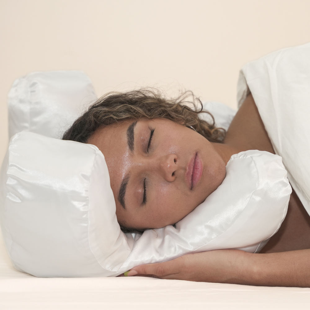 Flawless Face Pillow Cloud + FREE White Satin Pillowcase